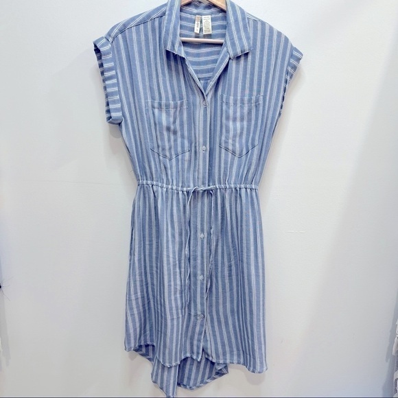 𝅺JAPNA Striped Blue and White Shirrtdress - Picture 1 of 7